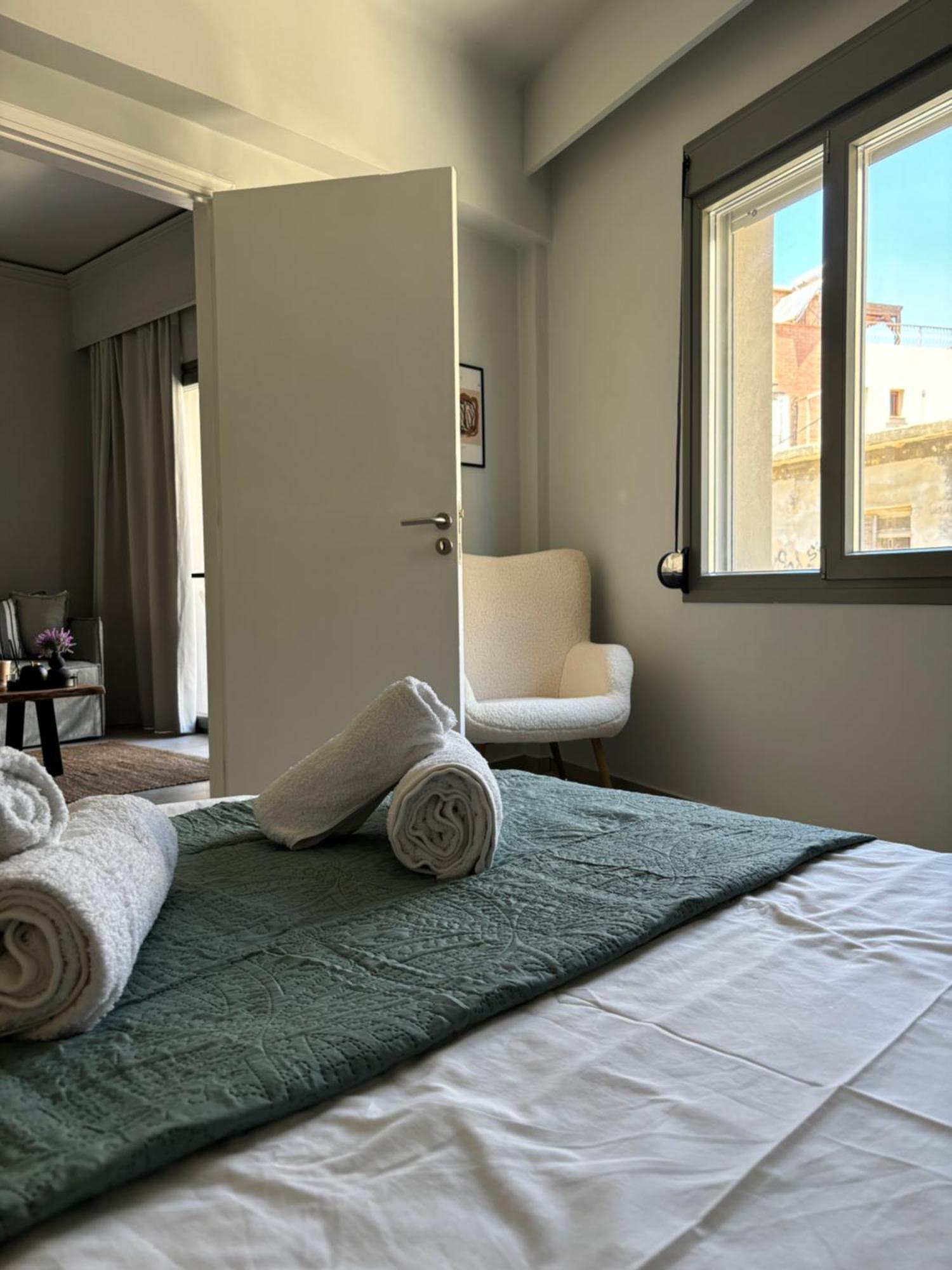 Flats 5-11 Apts Heraklion (Crete)