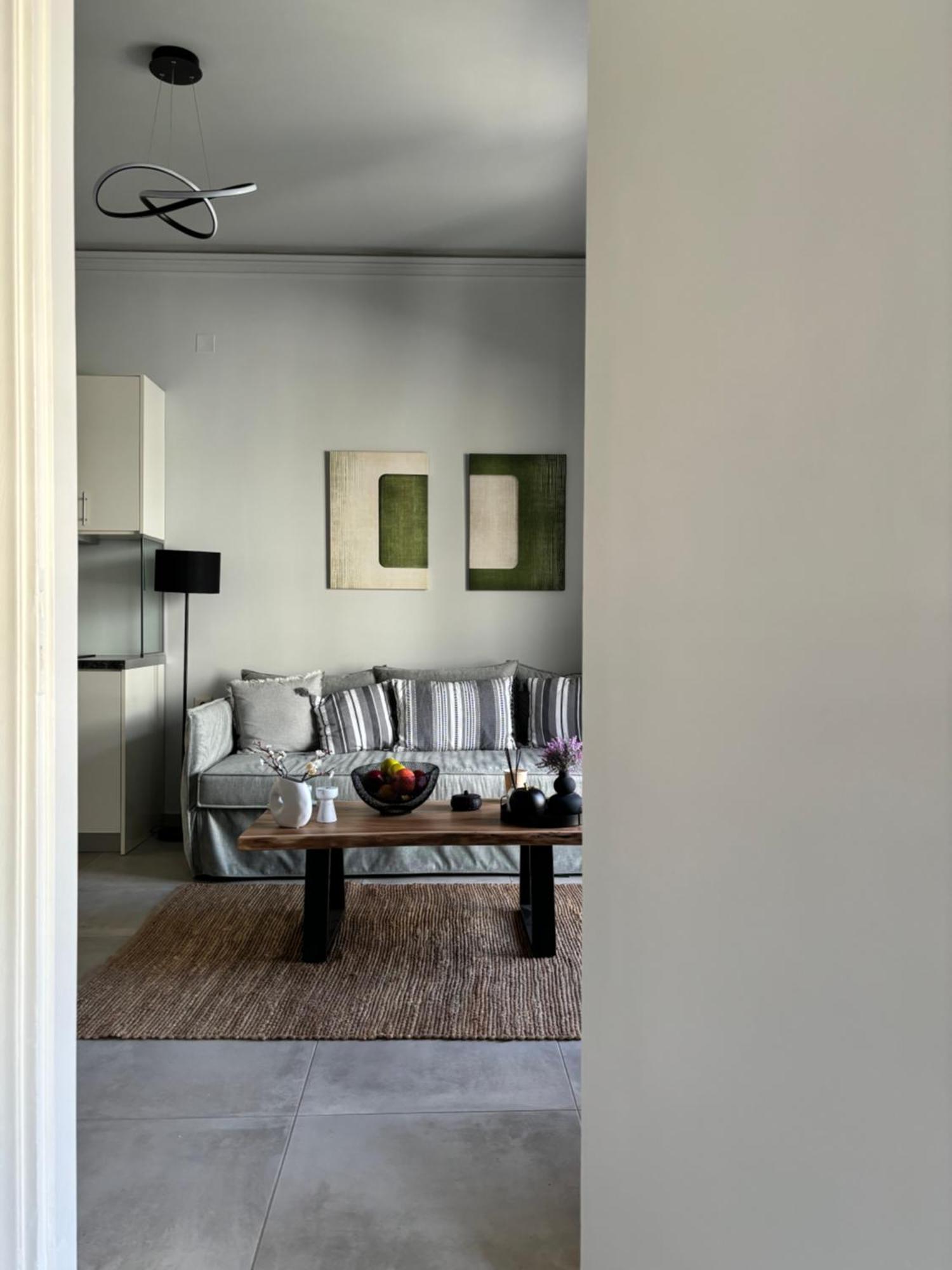 Flats 5-11 Apts Heraklion (Crete)